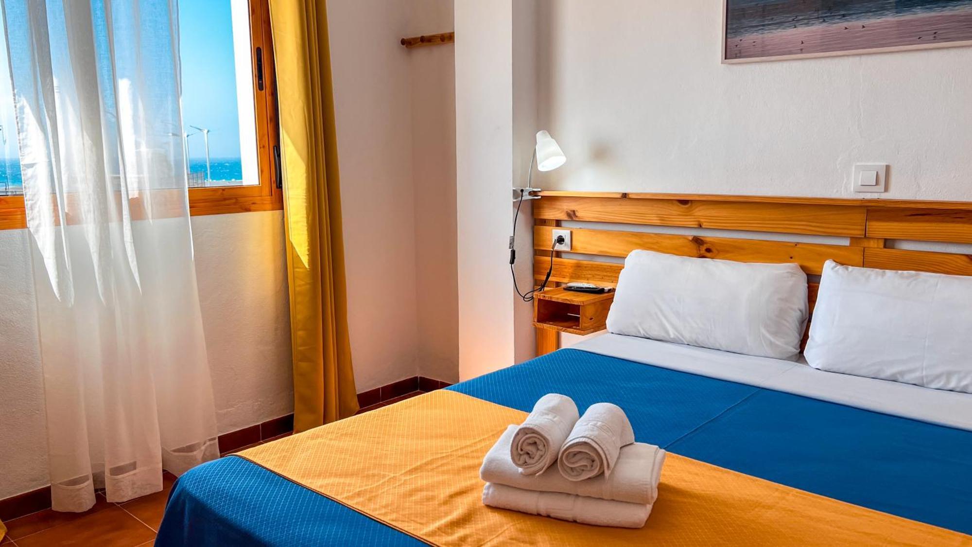 La Tortuga Lodging Rooms Tarifa Exterior foto